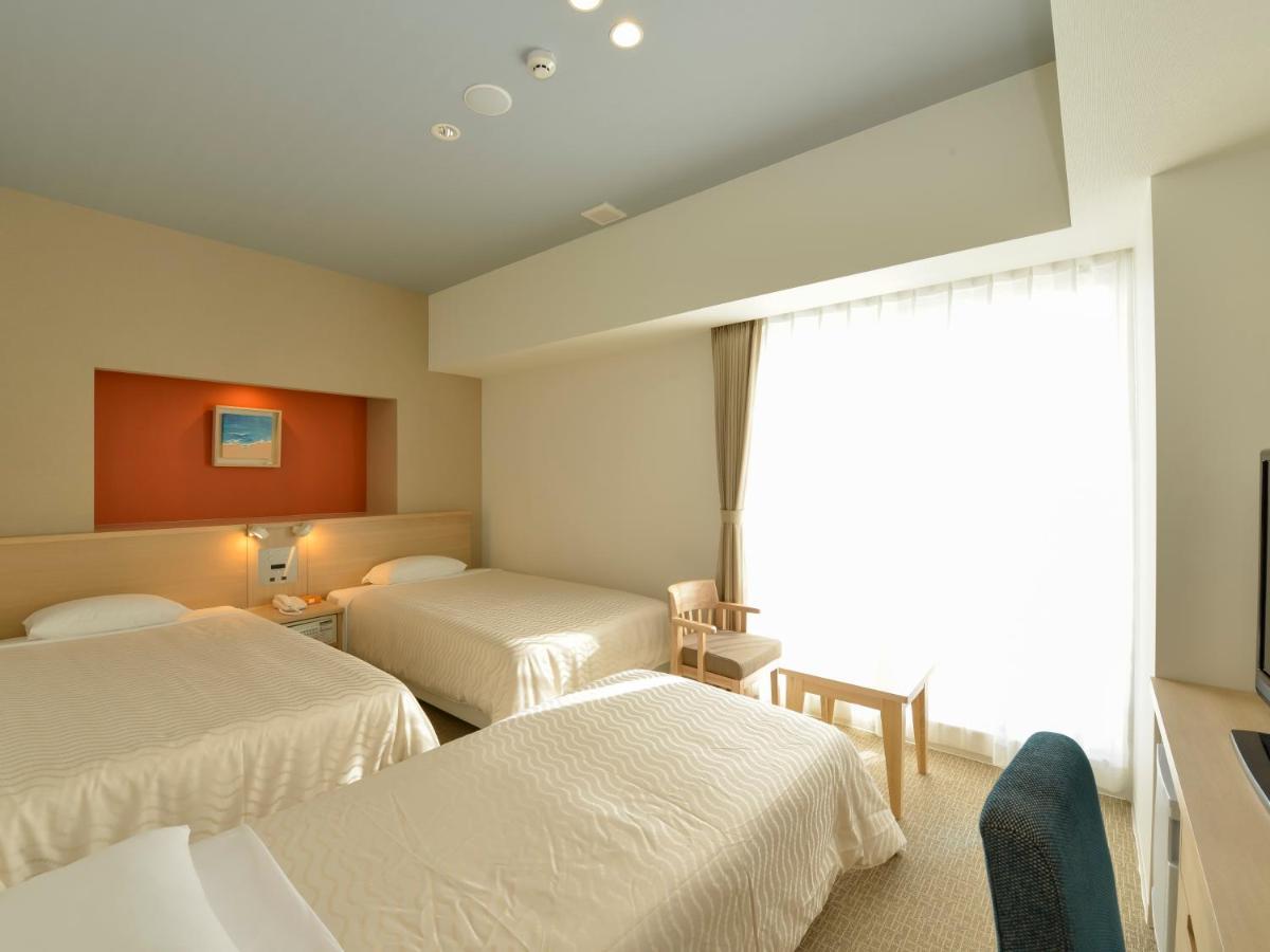 Hotel Risingsun Miyakojima Bagian luar foto