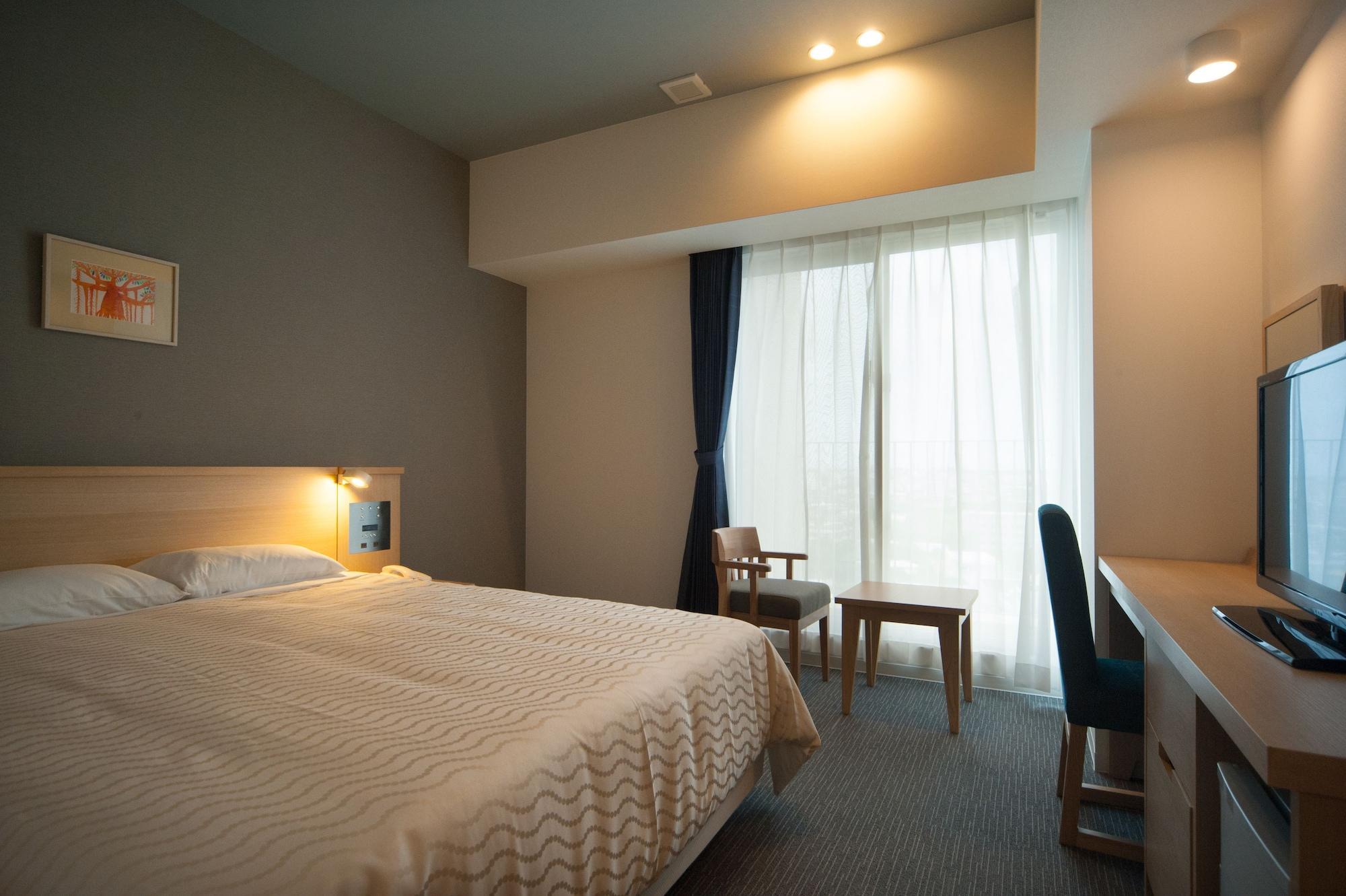 Hotel Risingsun Miyakojima Bagian luar foto